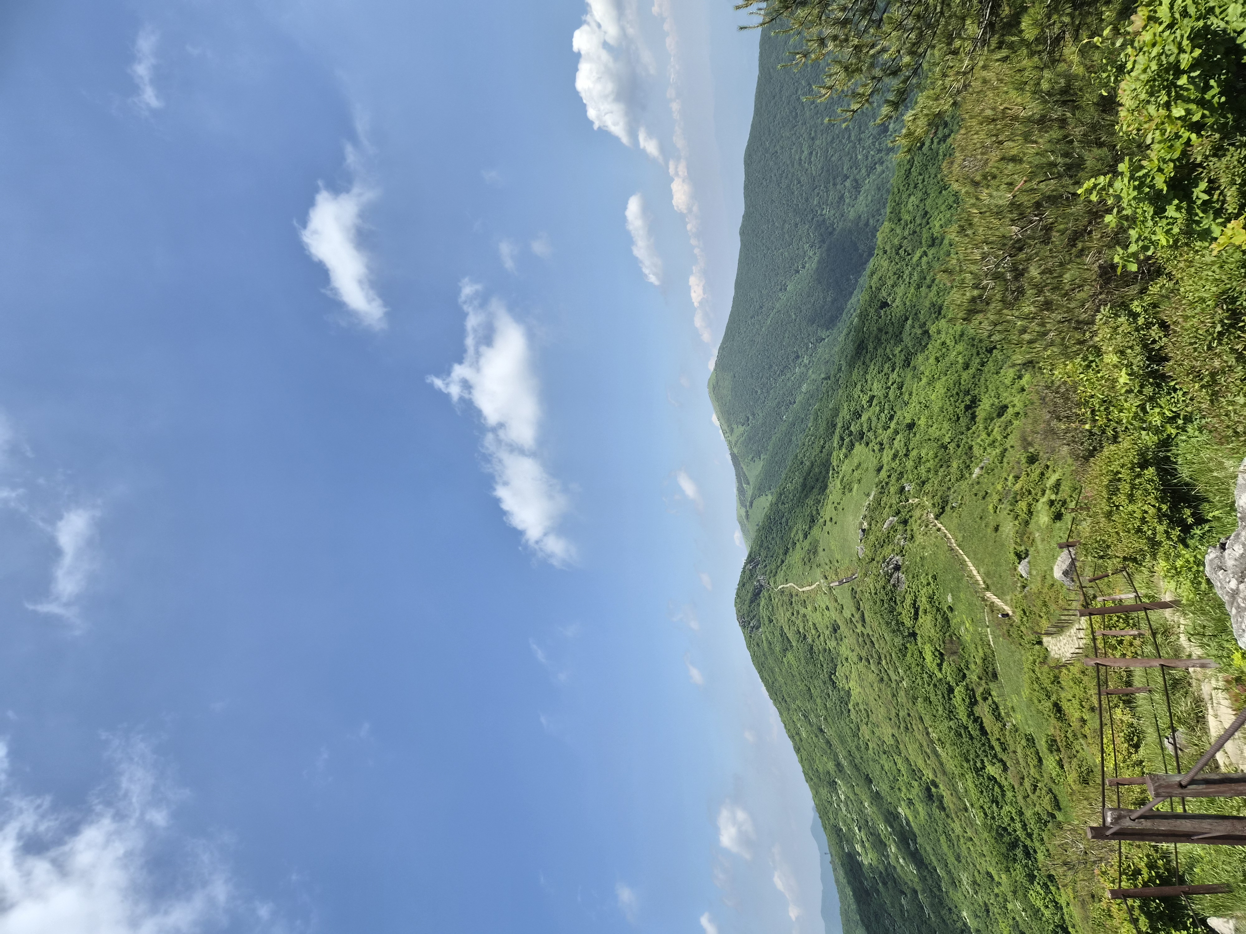 Summer on Sobaeksan – Korea's Most Beautiful Green Ridge