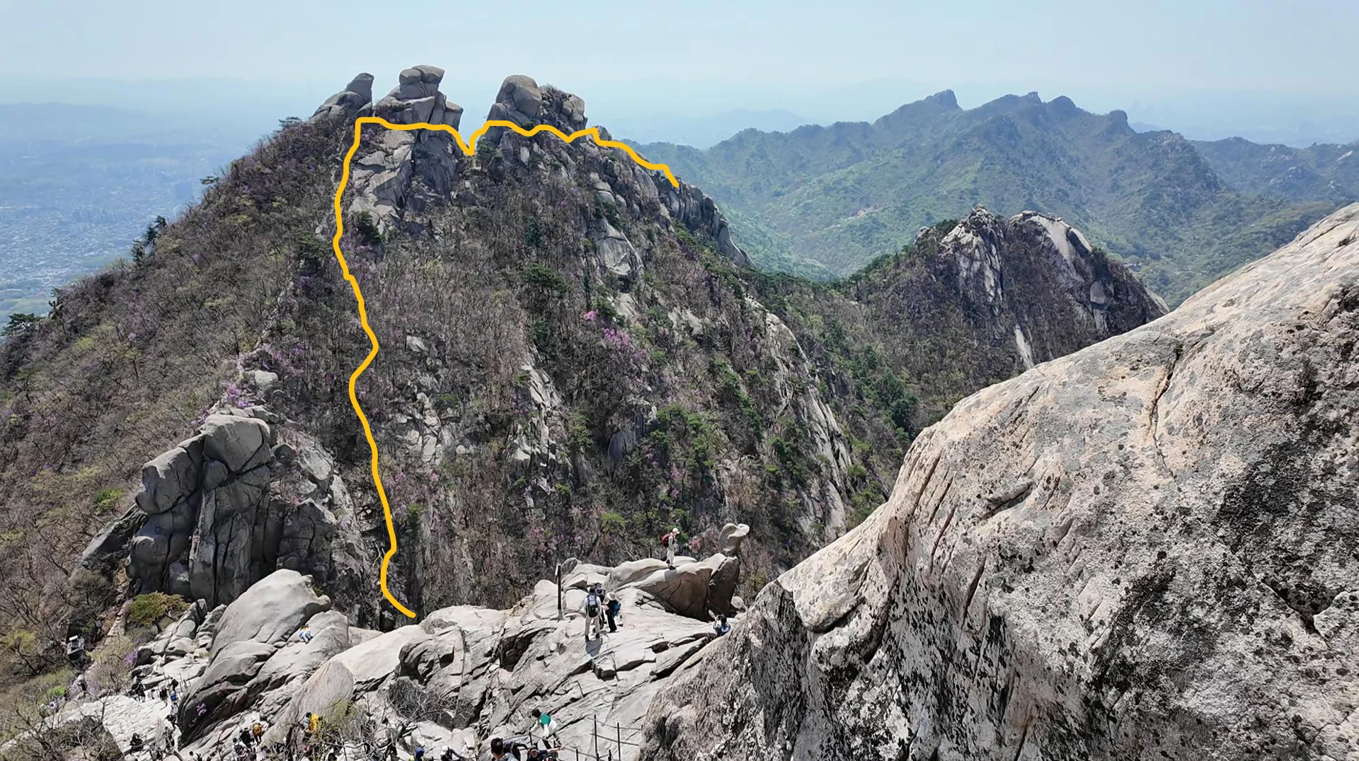 Mangyungdae ridge (Bukhansan)