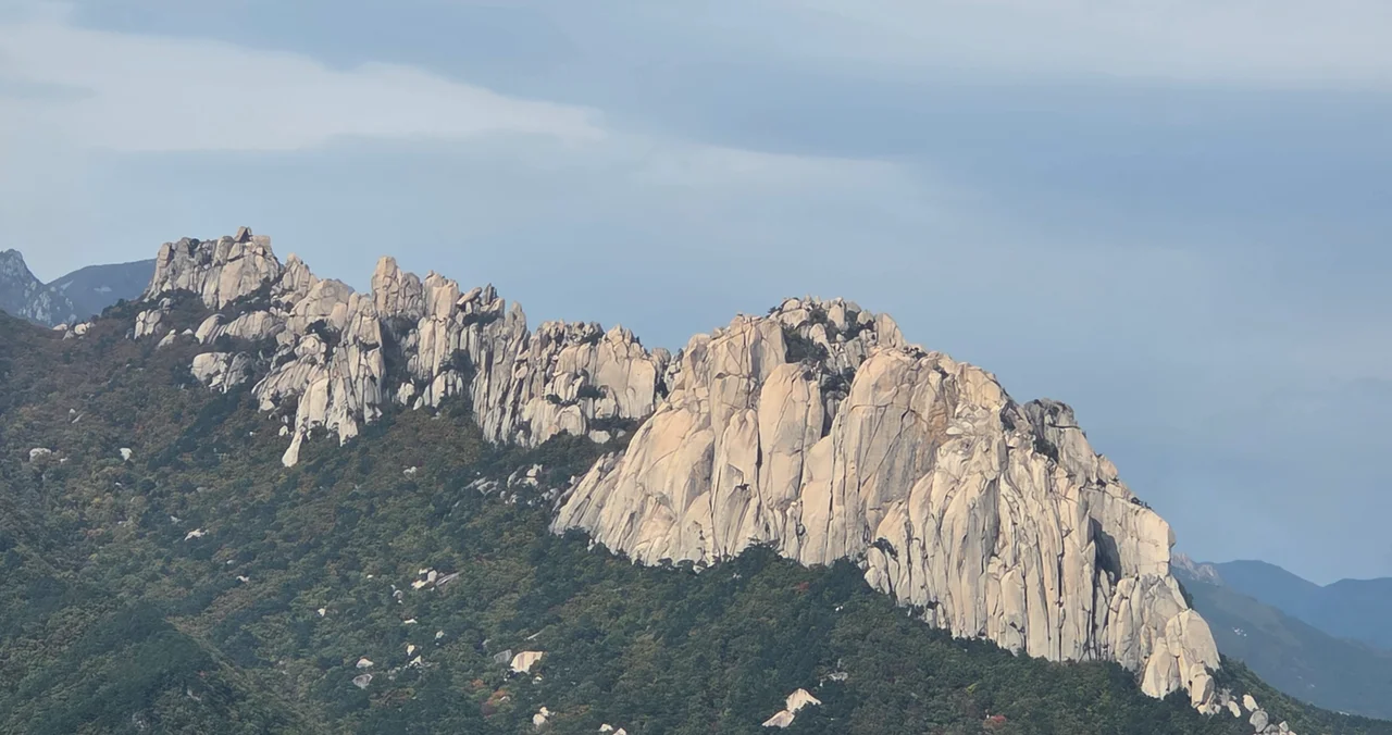 Ulsanbawi Rock (Day Tour) — Ulsanbawi